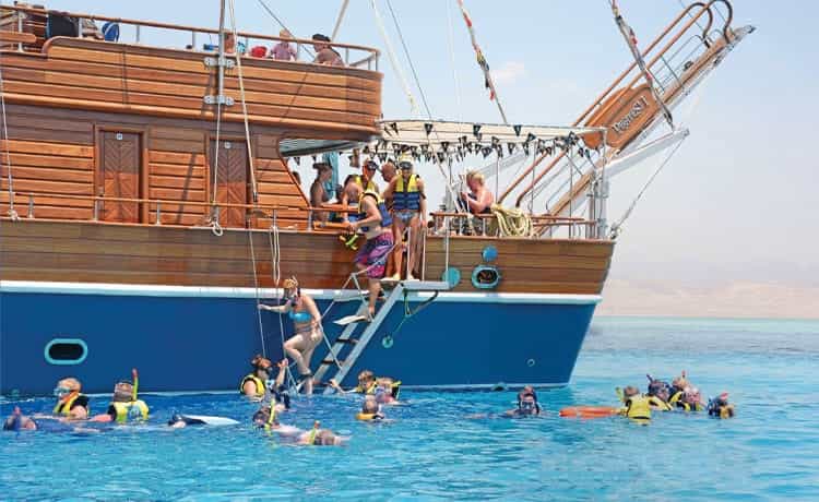 Full Day Snorkeling - Luxury Pirates